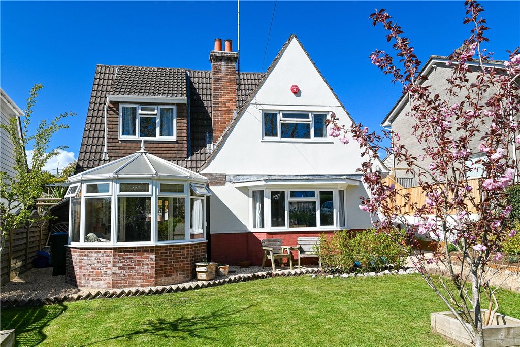 Property photo 1 of 17 Picture No. 15