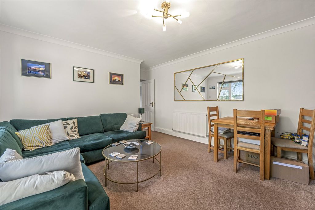 Property photo 3 of 12 Picture No. 14