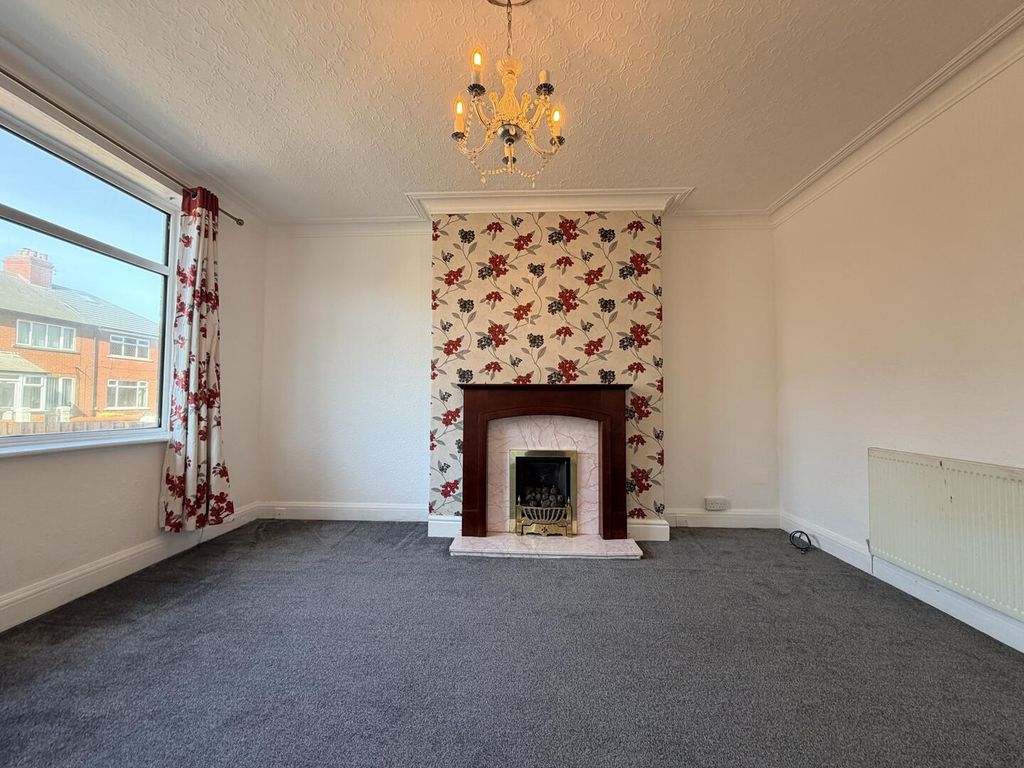 Property photo 3 of 22 Living Room