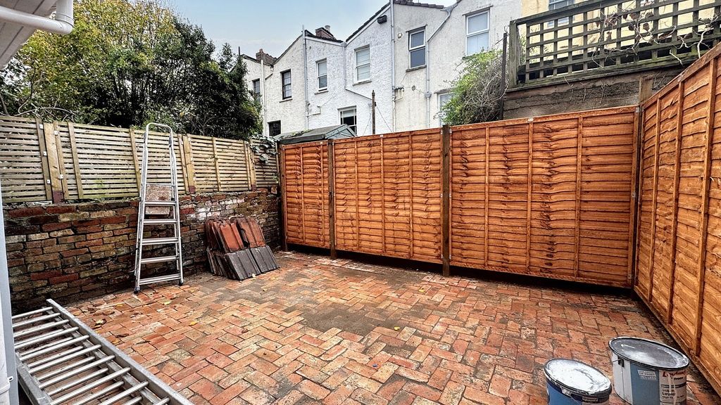 Property photo 1 of 12 Private Paved Rear Garden With Enclosed Wooden Fen...