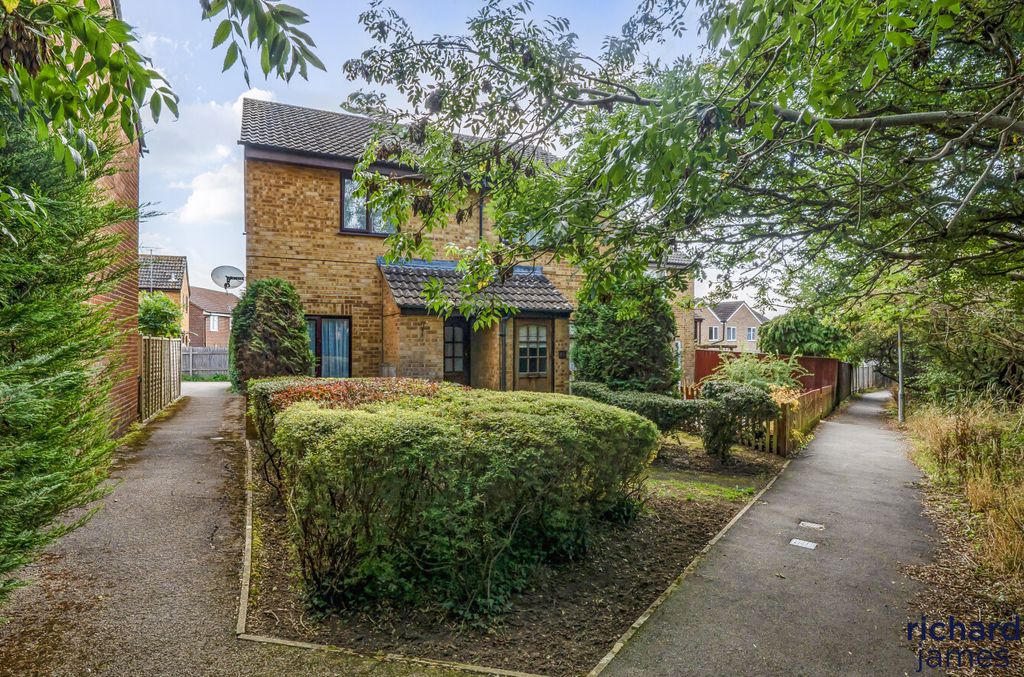 Property photo 1 of 11 9d542825c1Eb43F6B76475B70973Dde7