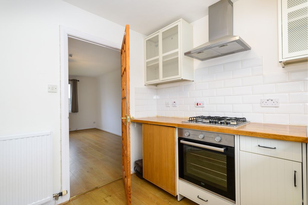 Additional image 11 of 2 bed flat to rentHarbour Road, Tayport DD6