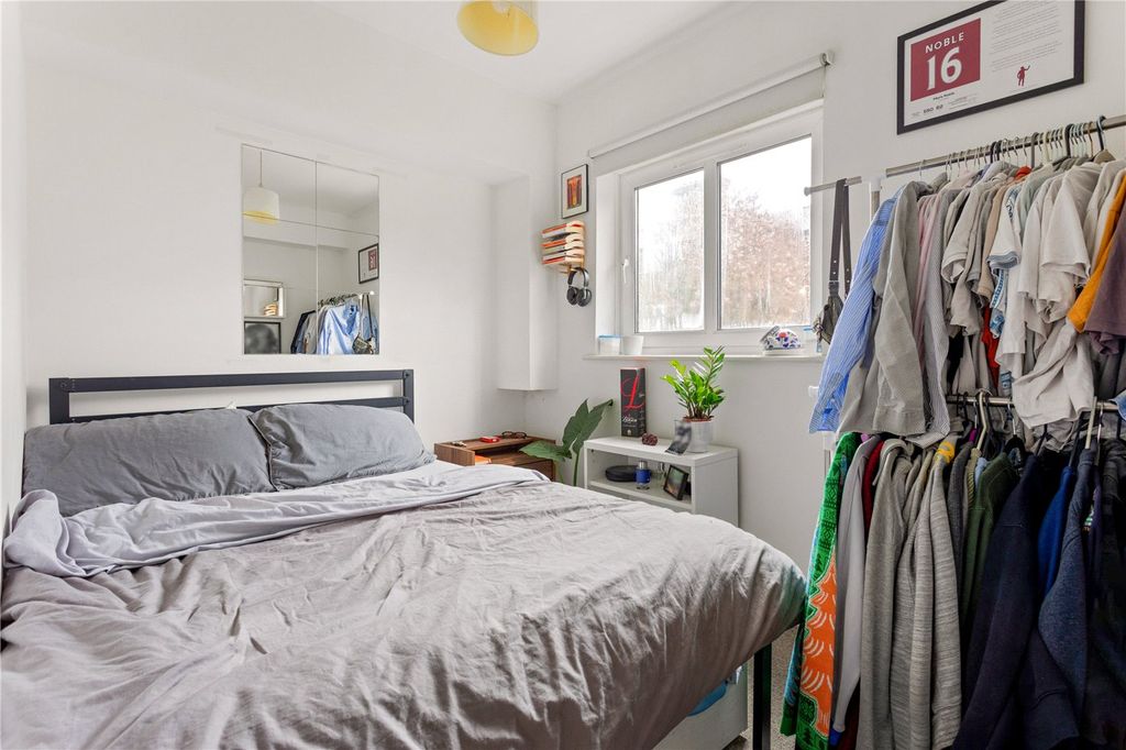 Property photo 3 of 10 Picture No. 11