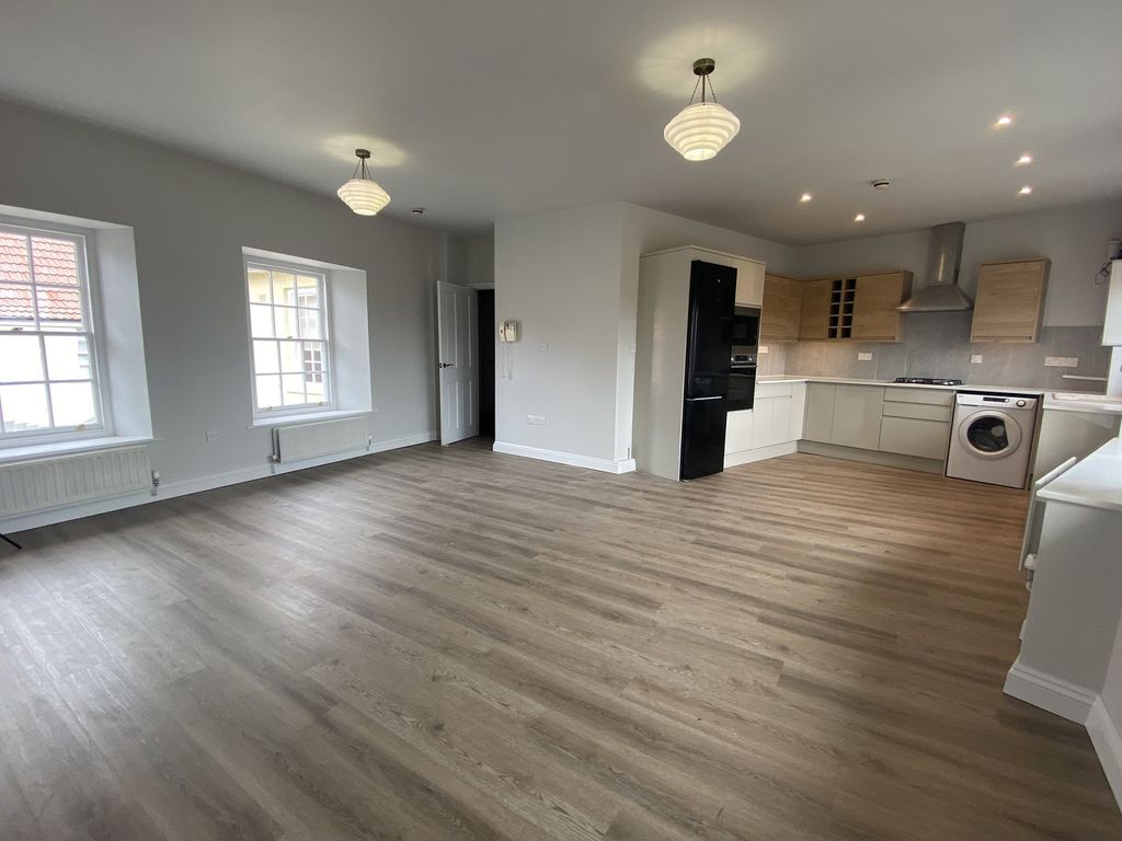 Property photo 2 of 11 Not Specified