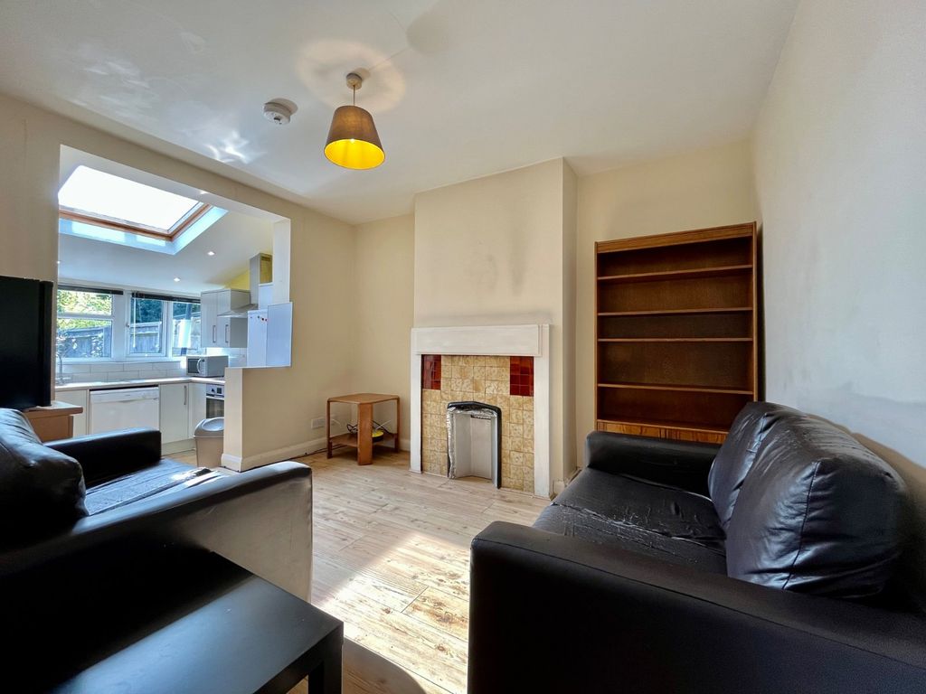 Property photo 2 of 12 Sitting Room