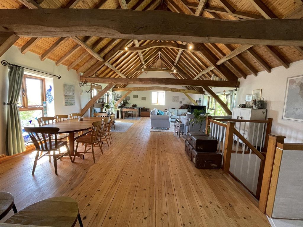 Property photo 3 of 40 Img_3630.Jpg