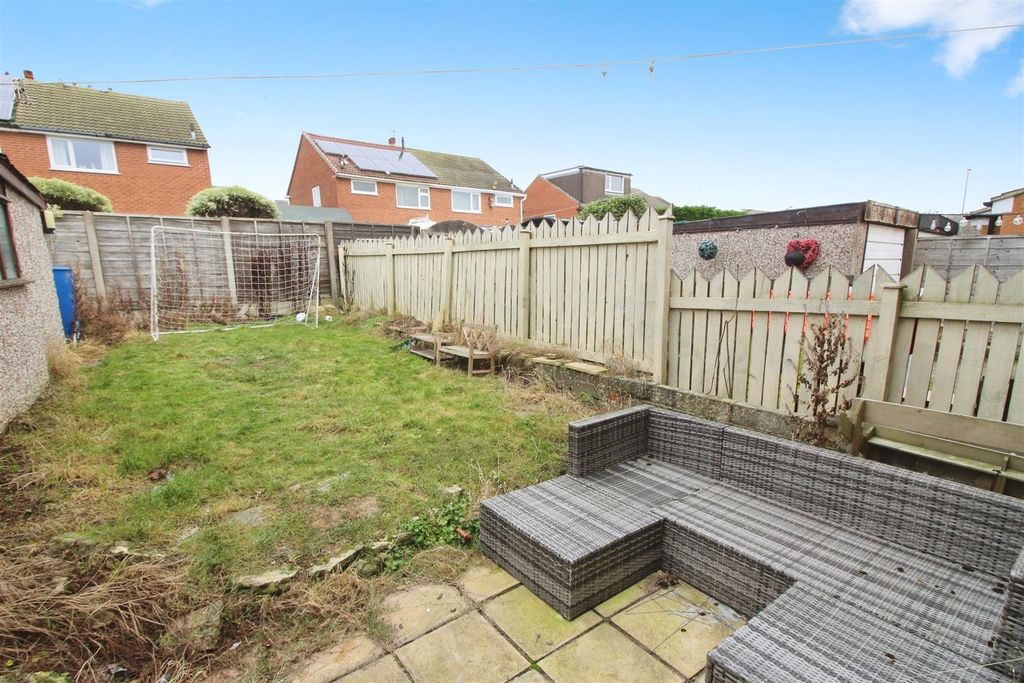 Property photo 2 of 8 Rear Garden