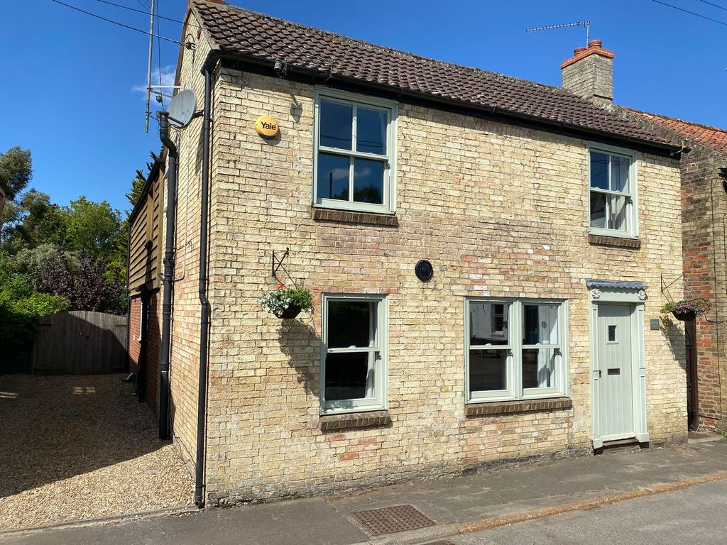 Property photo 1 of 37