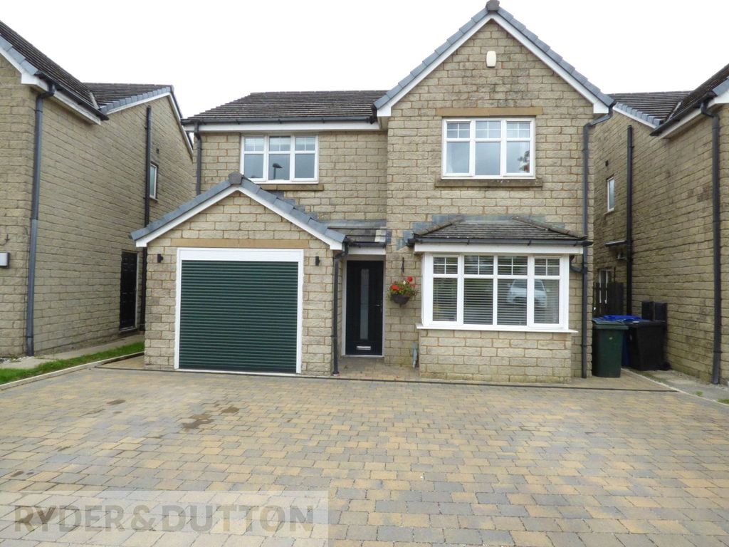 Property photo 1 of 31 External
