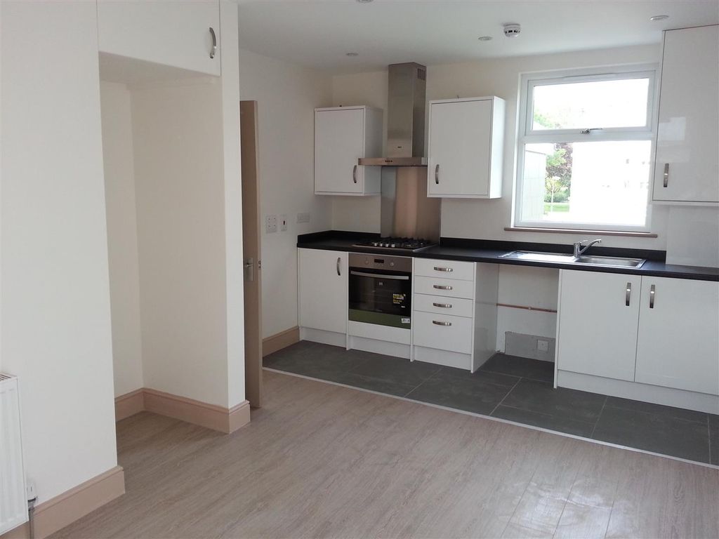 Property photo 2 of 8 Master Kitchen-Dinner View 20150515_135259.Jpg