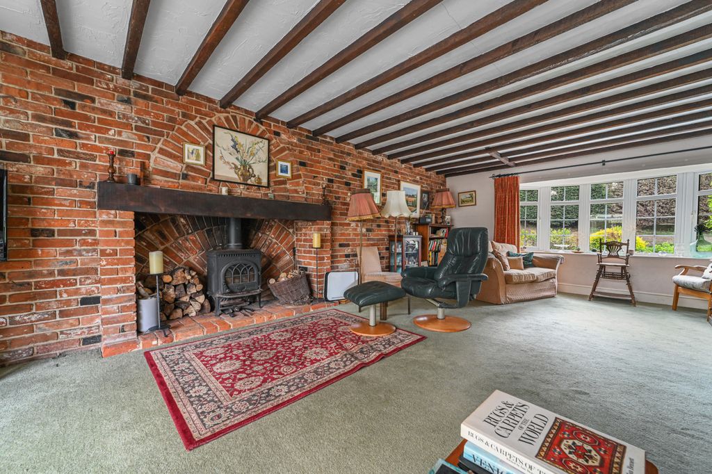 Property photo 3 of 42 Gallery
