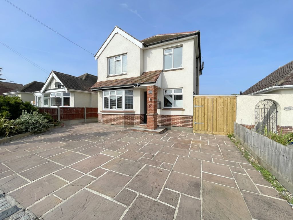 Property photo 1 of 24 Merrilees Crescent