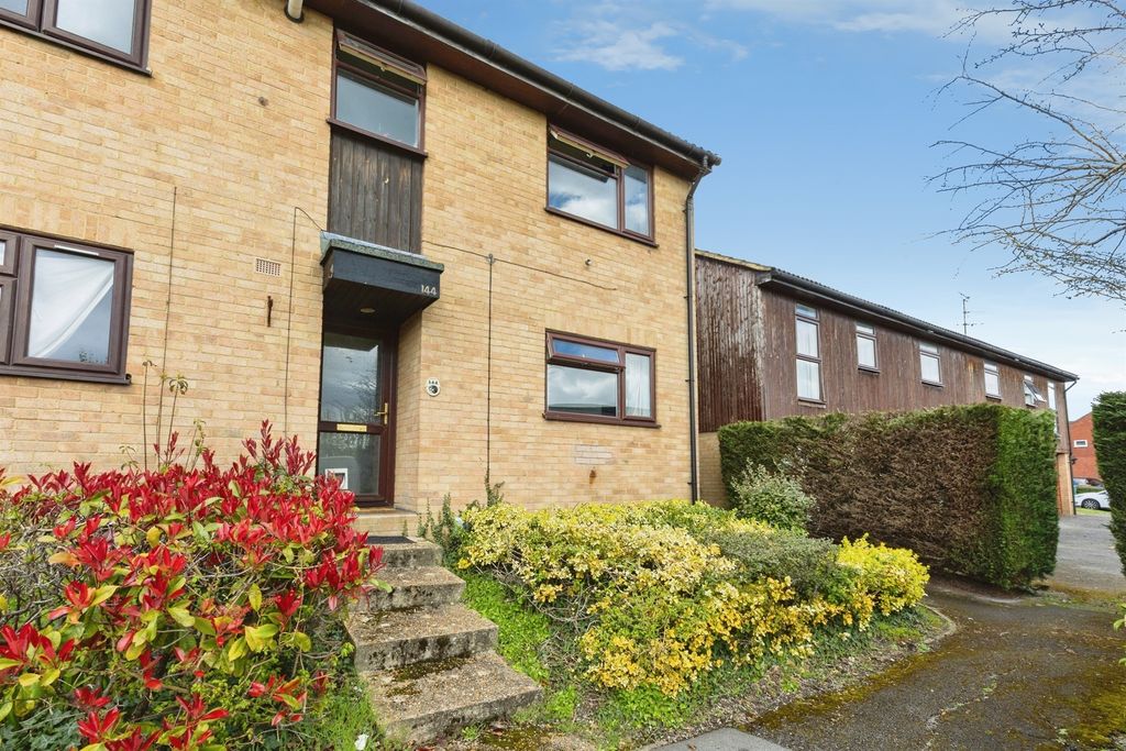 Property photo 1 of 14