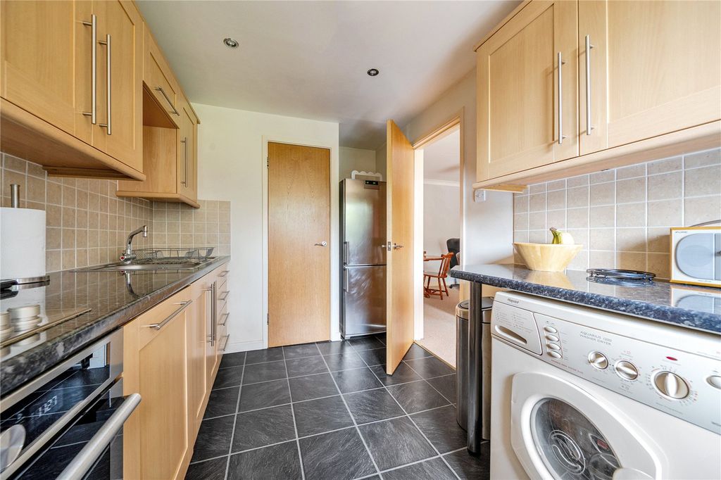 Property photo 3 of 19 Picture No. 26