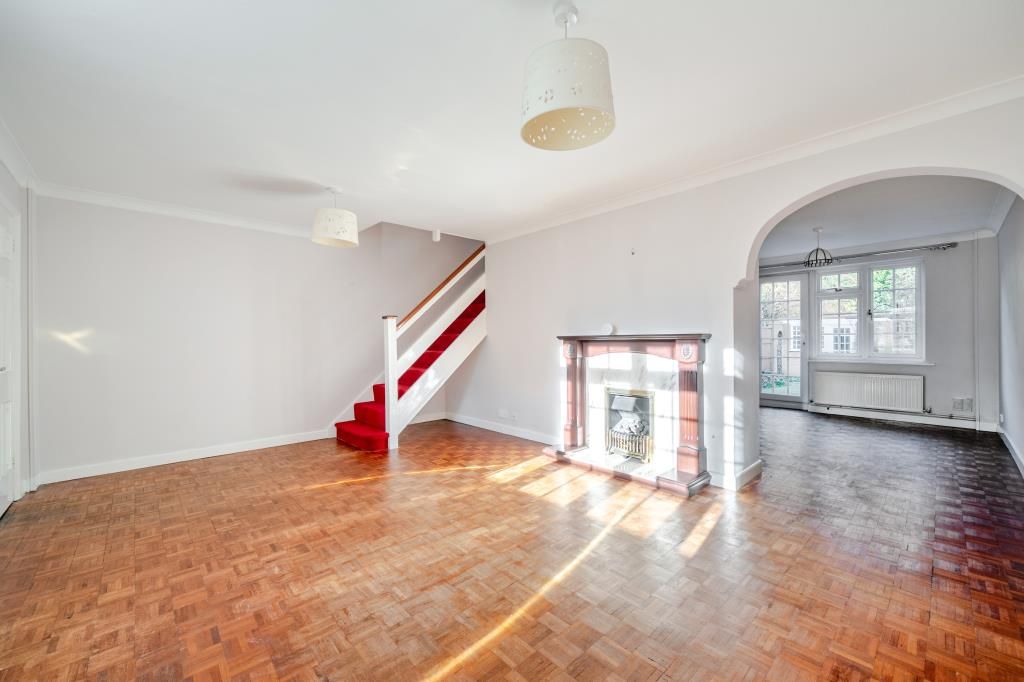 Property photo 3 of 20 Reception