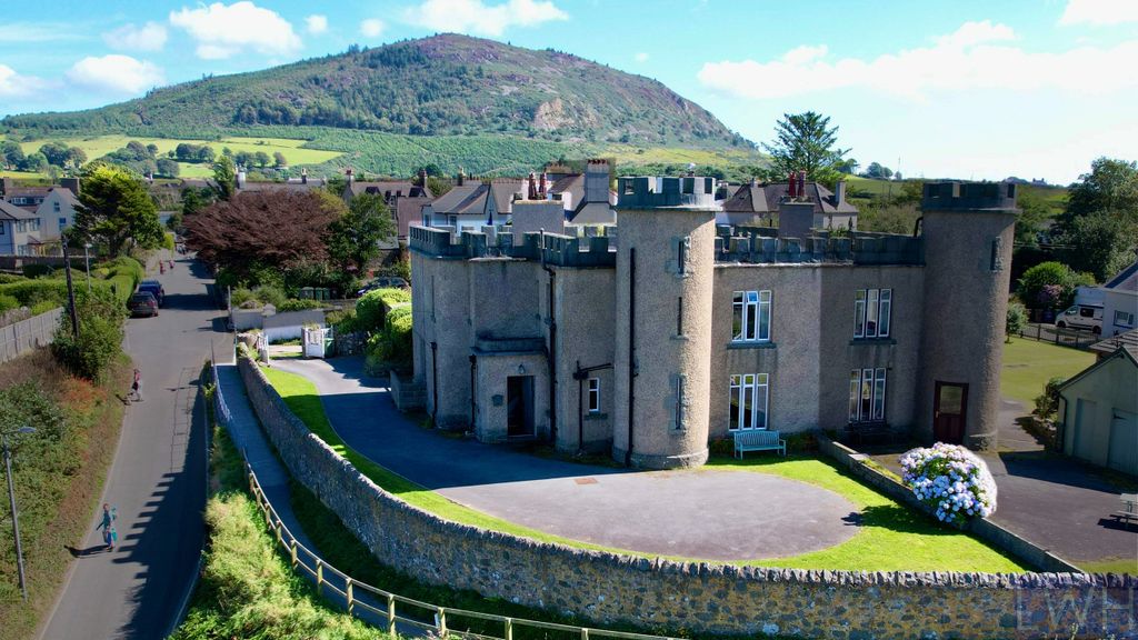 Property photo 3 of 29 Front Aerial