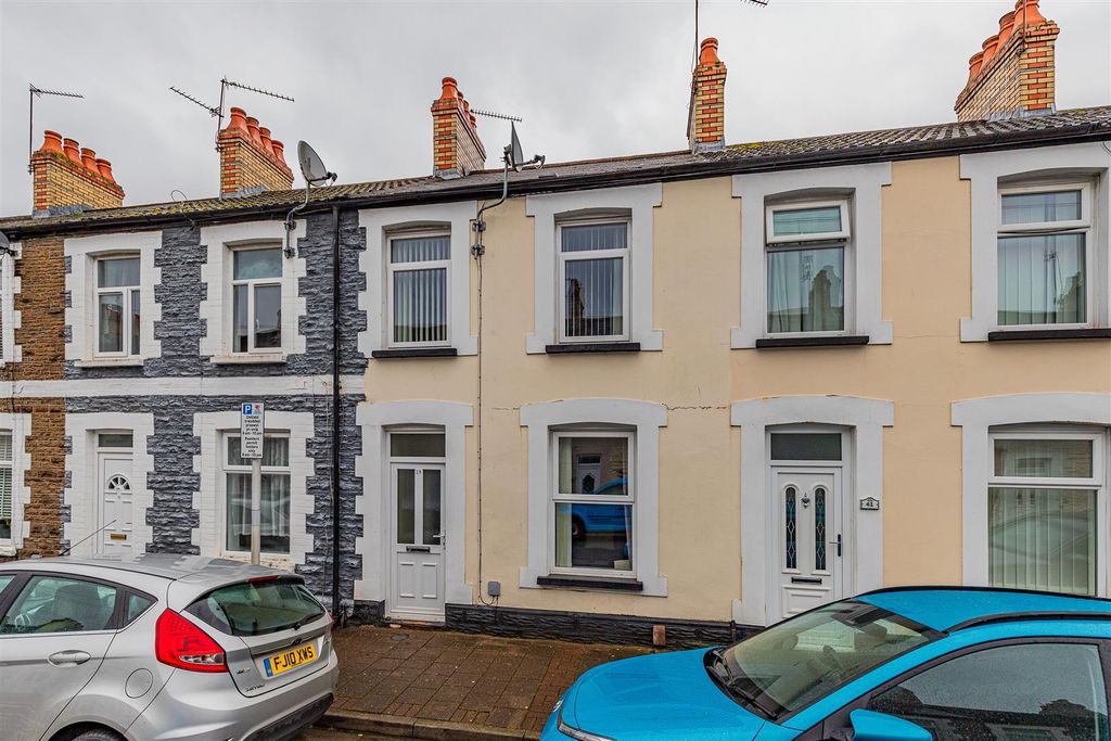 Property photo 1 of 18 39-18.Jpg