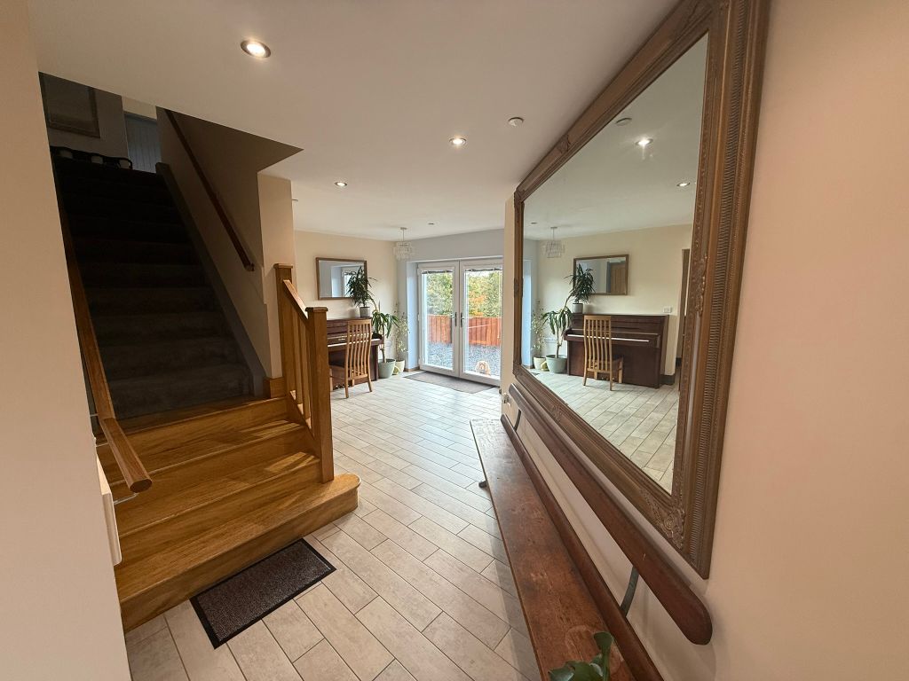 Property photo 2 of 46