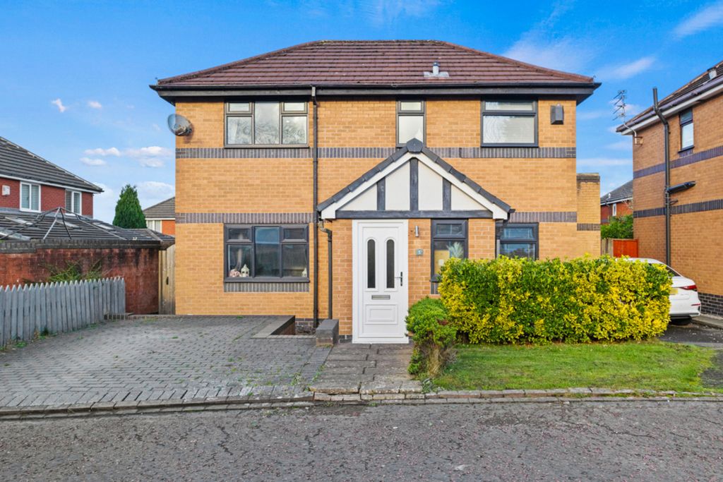 Property photo 3 of 27