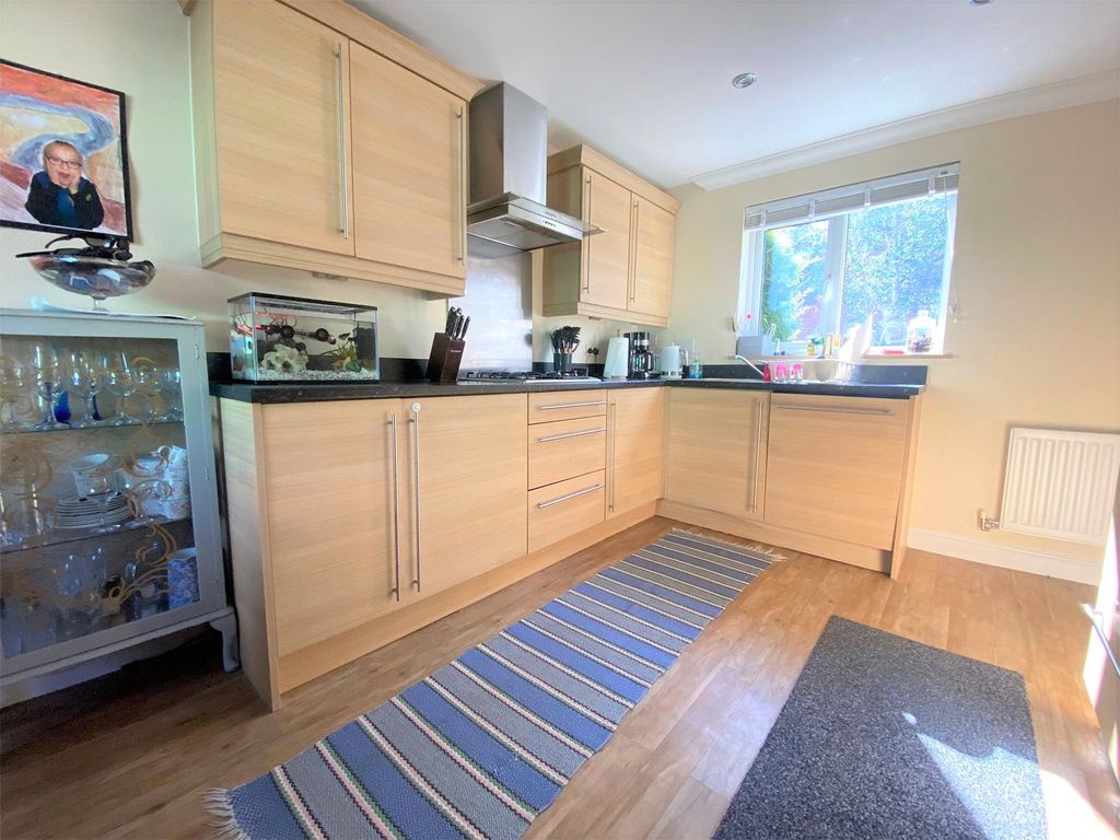 Property photo 3 of 10 Picture No. 40