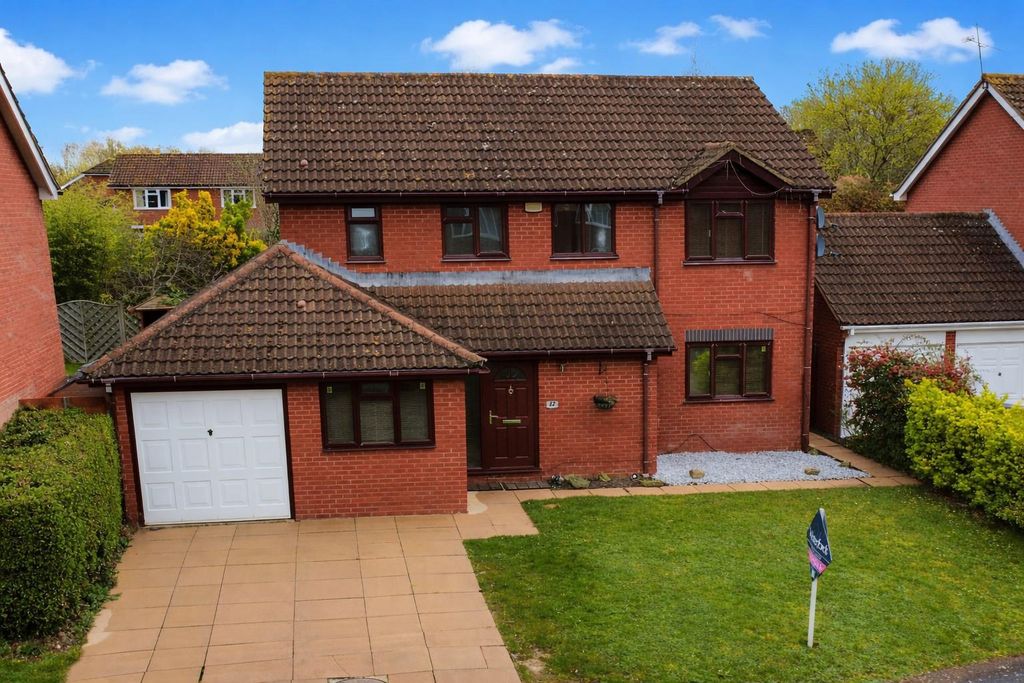 Property photo 1 of 29 Front Aspect