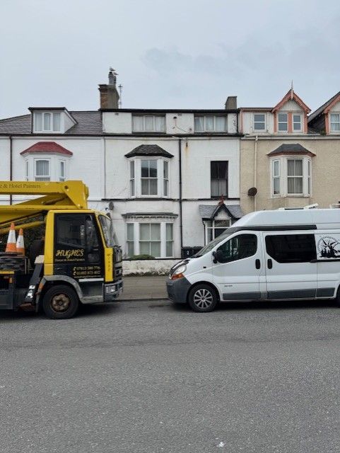 Property photo 1 of 4