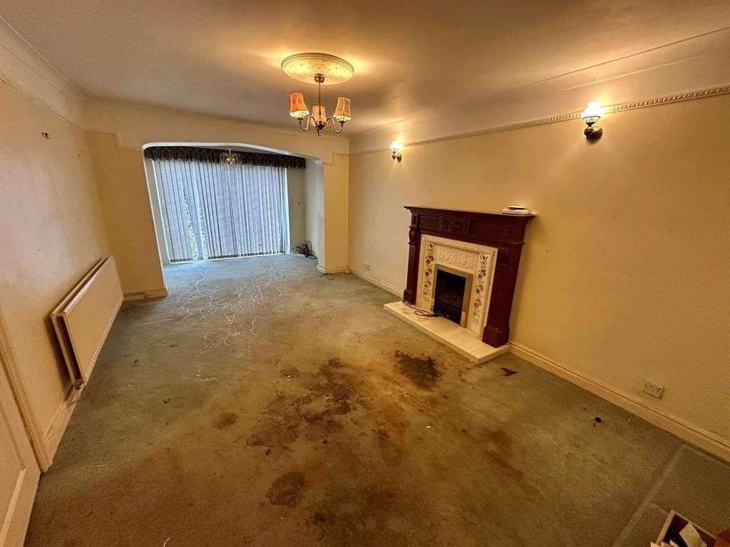 Property photo 3 of 15 265 Fenpark5.Jpg