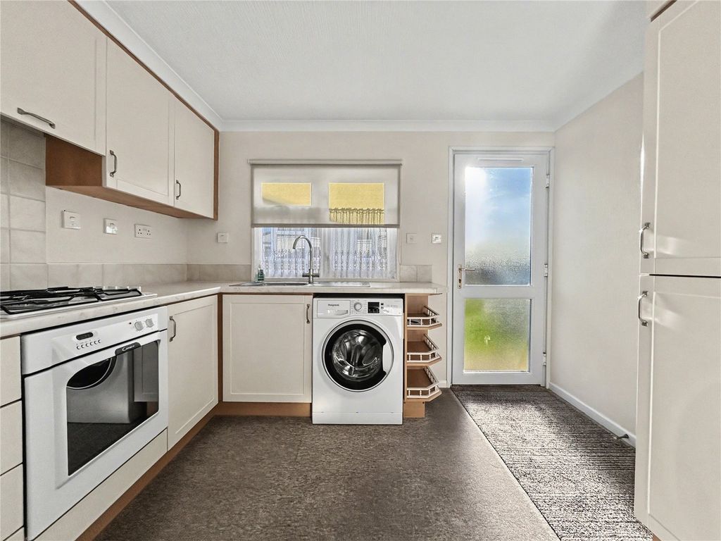 Property photo 2 of 16 Picture No. 07