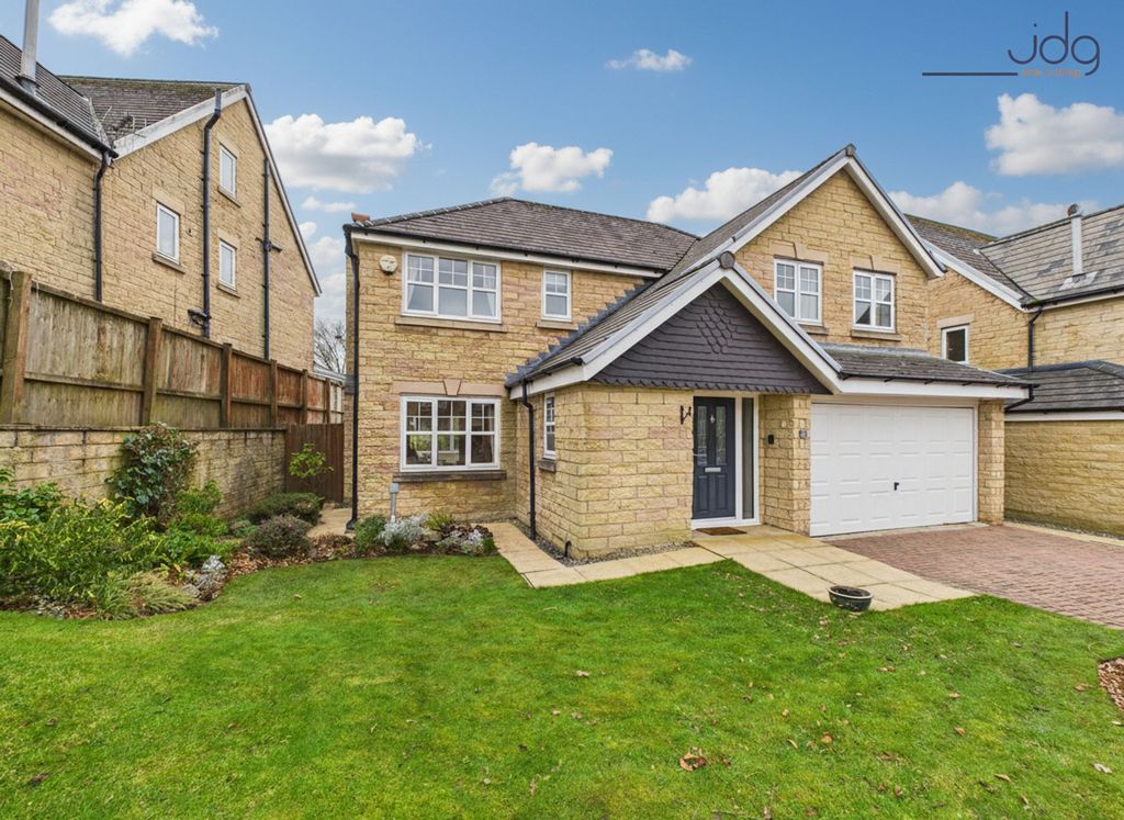 Property photo 1 of 28 Welcome To Highgrove!