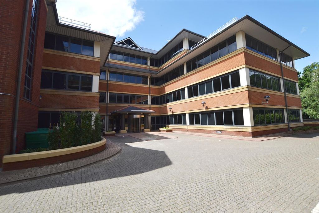 Property photo 1 of 7