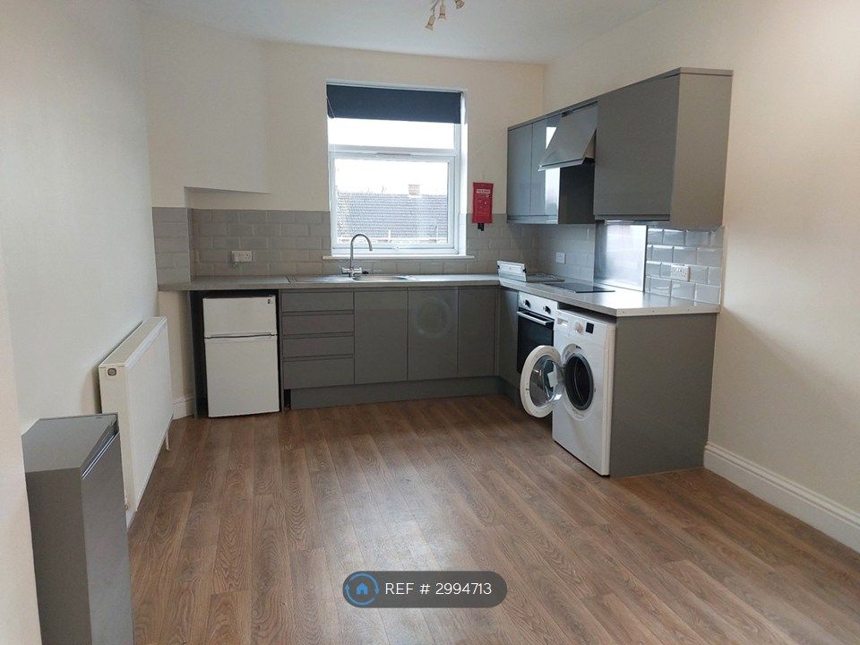Property photo 1 of 3