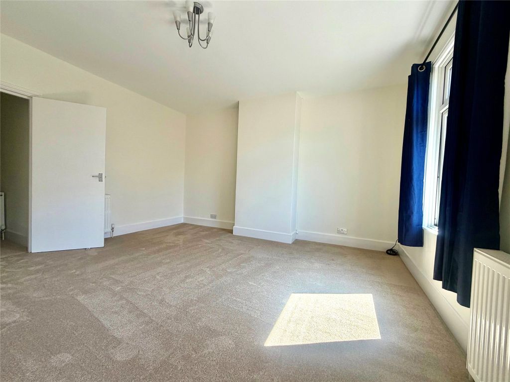 Property photo 3 of 6 Picture No. 05