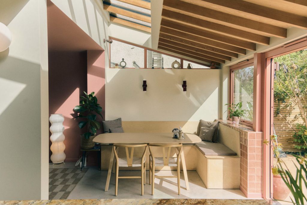 Property photo 1 of 42