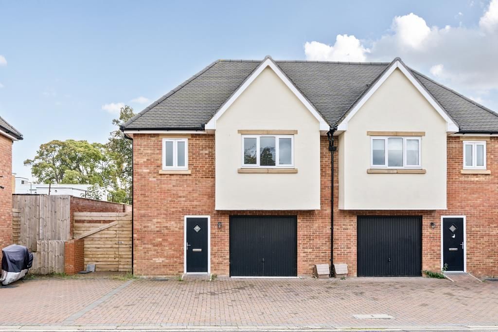 Property photo 1 of 20 External View