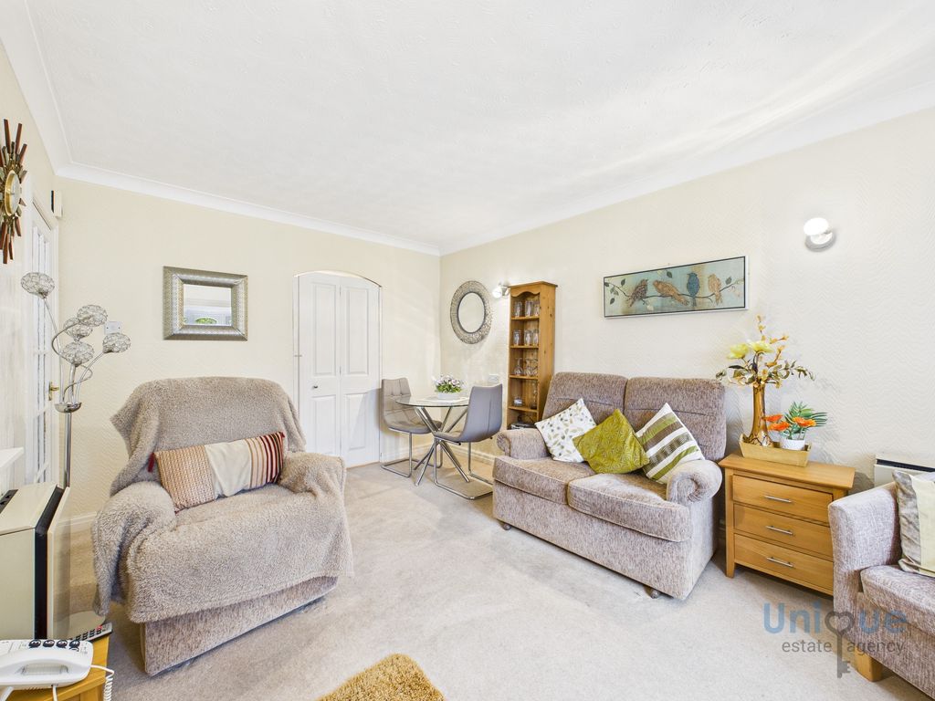 Property photo 3 of 20