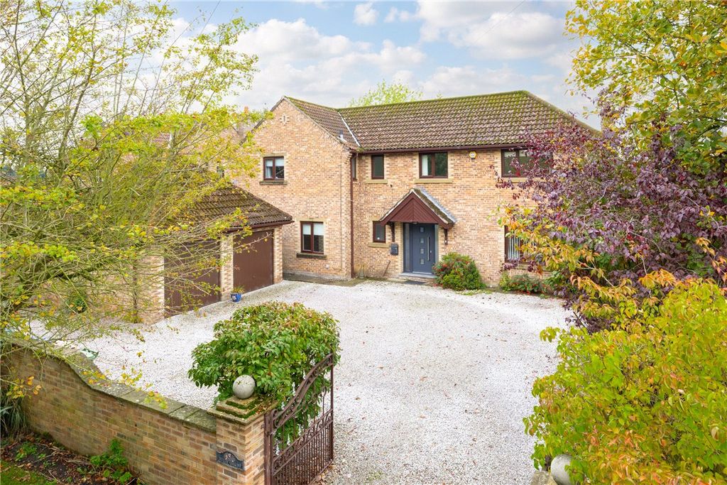 Property photo 1 of 26 Picture No. 03