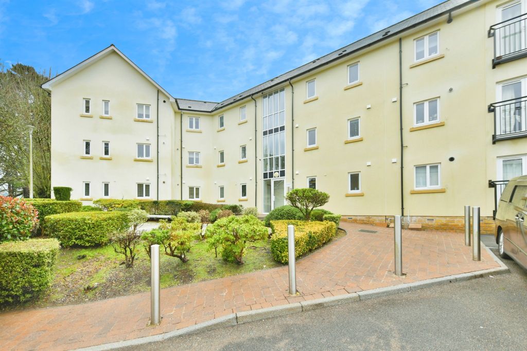 Property photo 1 of 19