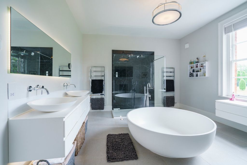 Additional image 16 of 6 bed detached house for saleAckleton, Shropshire WV6