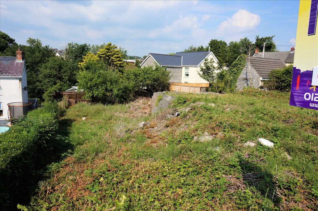 Property photo 1 of 3 Main Picture