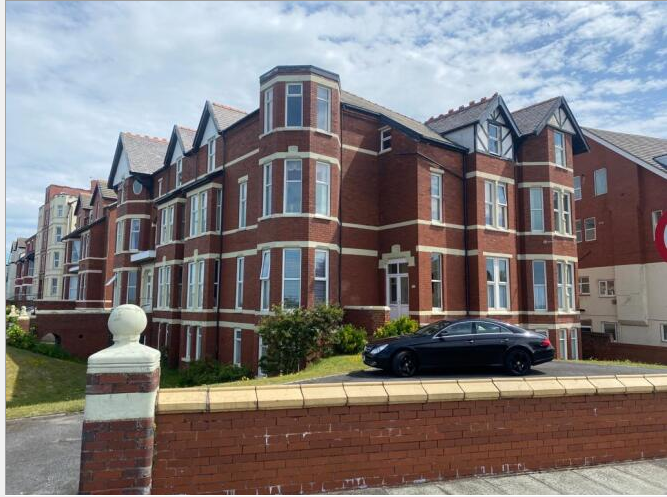 Property photo 1 of 7