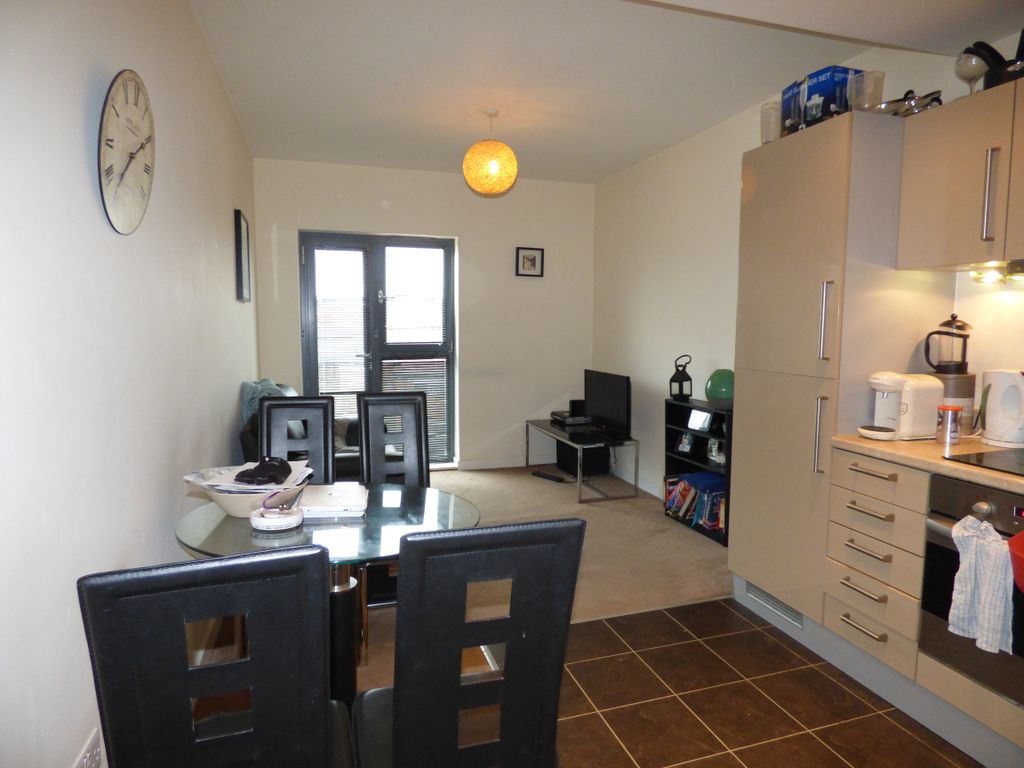 Property photo 1 of 5