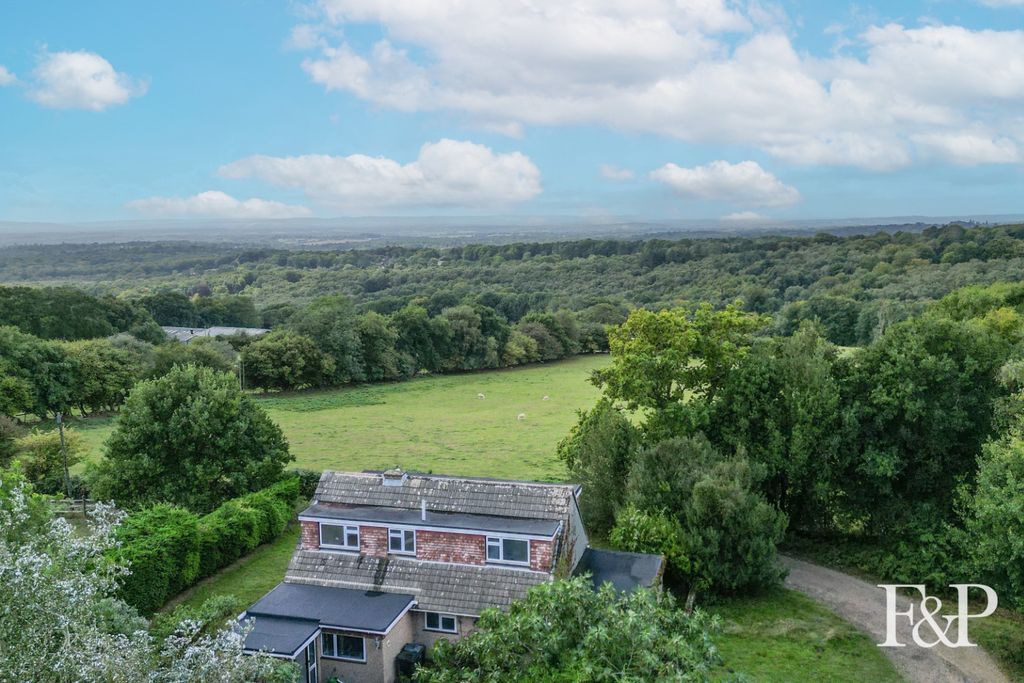 Property photo 1 of 27 4465073