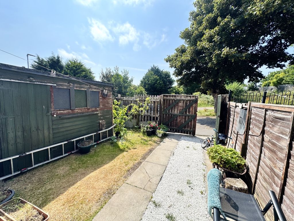 Property photo 2 of 12 Img_0269