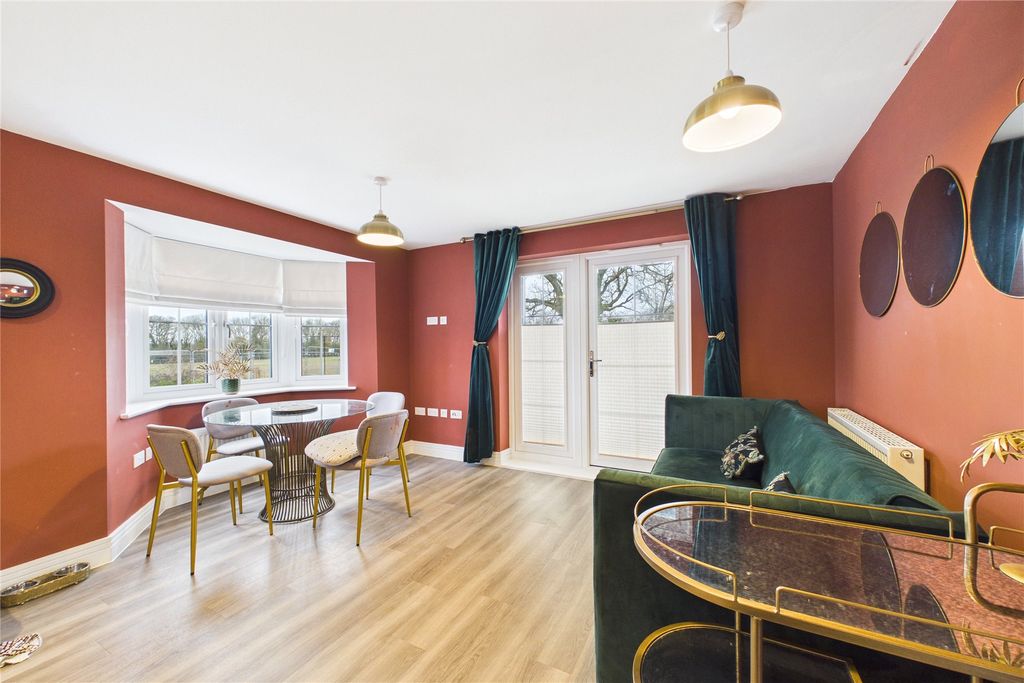 Property photo 3 of 7 Picture No. 04