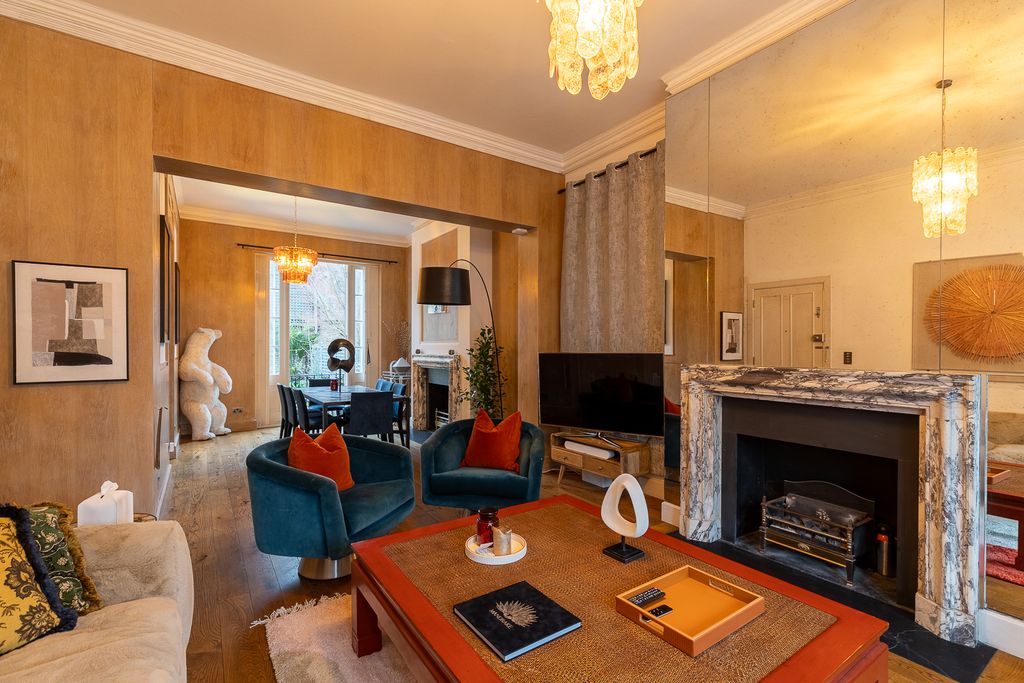 Property photo 3 of 21 Picture 3