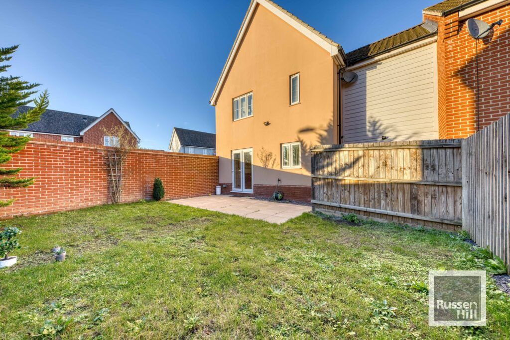 Property photo 1 of 20