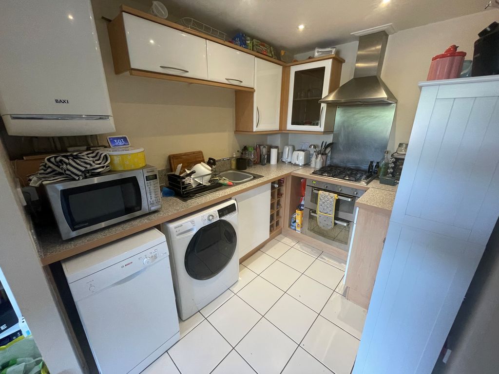 Property photo 2 of 6