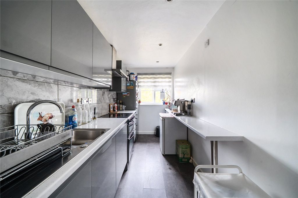 Property photo 2 of 15 Picture No. 02