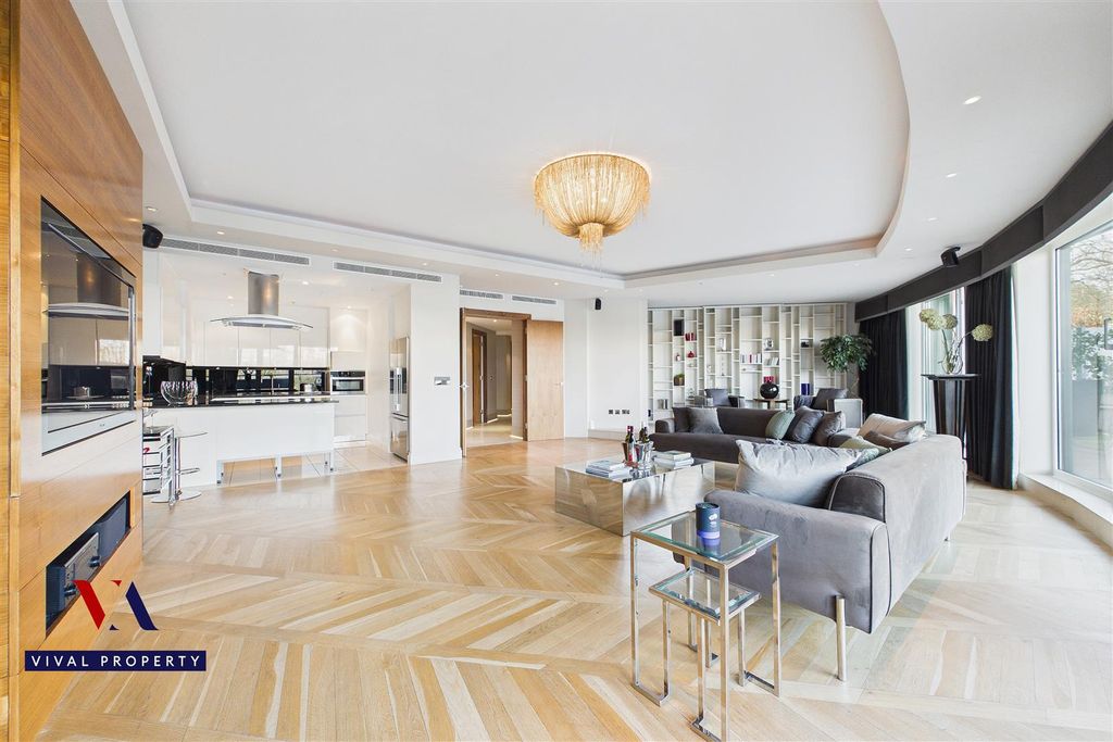 Property photo 1 of 40 Cam03118G0-Pr0275-Still034.Jpg