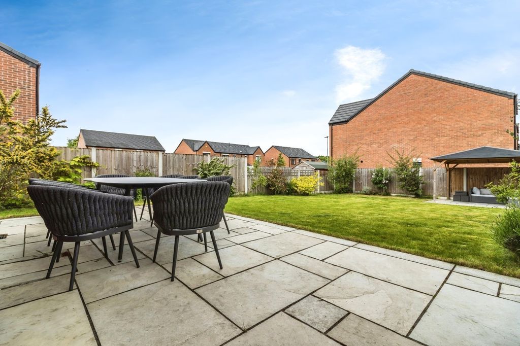 Property photo 3 of 12 Rear Garden